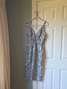 Dress The Population Floral Lace Sheath Dress in White and Black